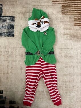 Buc-ee's Hooded‎ Pajamas with Red & White Striped Legs
